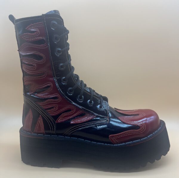 Ботинки высокие Ranger «Black varnish fire 3» 9 колец