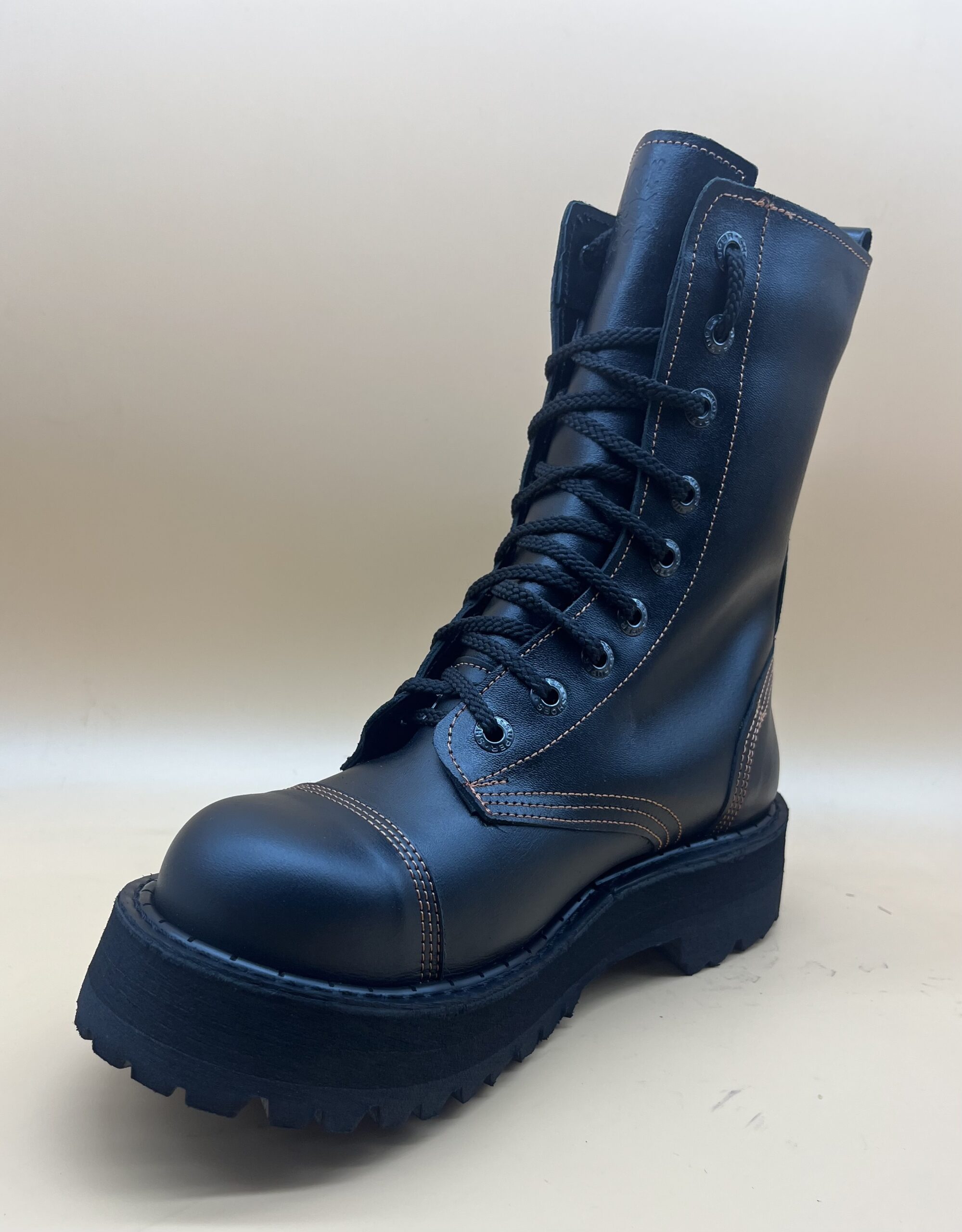Ботинки высокие Ranger "Black Orange Line" 9 колец 38 р-р — изображение 4